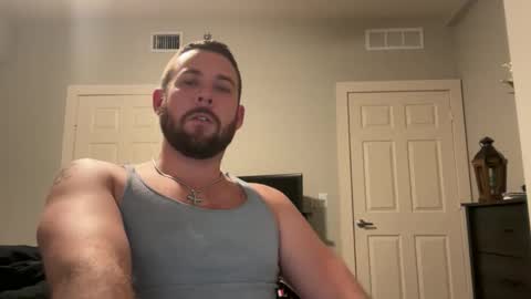 Snapshot of cboyy20 chatting on February 6, 5:45 am cboyy20 online show from February 6, 5:45 am