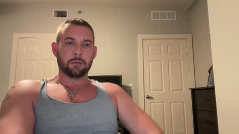 Snapshot of cboyy20 chatting on April 30, 4:30 am cboyy20 online show from April 30, 4:30 am