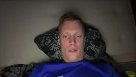 cbtslaveforgirls online show from April 22, 10:44 pm