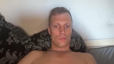 cbtslaveforgirls online show from April 23, 12:29 pm