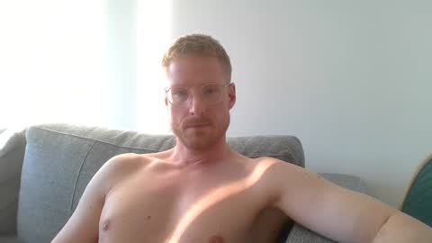 Snapshot of ccloser87 chatting on February 8, 3:26 pm ccloser87 online show from February 8, 3:26 pm