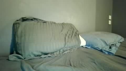 cclovefrench online show from October 25, 8:47 pm