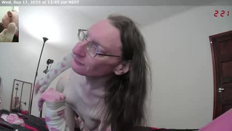 Adalyn online show from September 17, 12:45 am