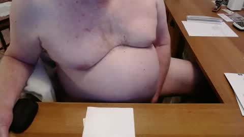 Snapshot of cdan1000 chatting on November 30, 2:32 pm Dan online show from November 30, 2:32 pm