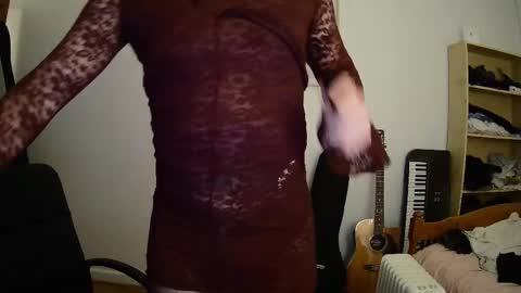 Snapshot of cdfordays chatting on January 9, 8:33 pm cdfordays online show from January 9, 8:33 pm