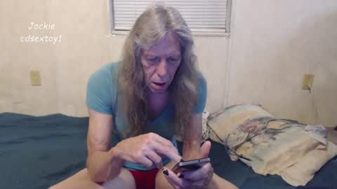 Snapshot of cdsextoy1 chatting on June 20, 10:18 am Jackie online show from June 20, 10:18 am