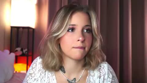 Snapshot of ceceliapidcock chatting on July 27, 7:21 pm Lina online show from July 27, 7:21 pm