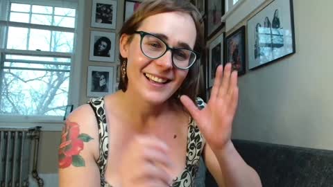 Cecily Saint Claire online show from December 18, 5:31 pm