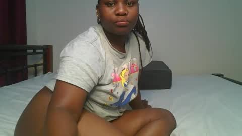 Snapshot of ceepretty25 chatting on April 24, 12:57 am ceepretty25 online show from April 24, 12:57 am