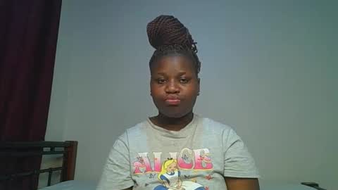 Snapshot of ceepretty25 chatting on May 11, 1:00 am ceepretty25 online show from May 11, 1:00 am