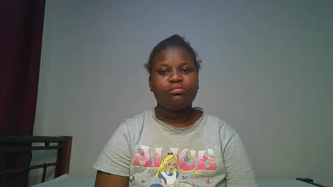 Snapshot of ceepretty25 chatting on May 18, 12:29 am ceepretty25 online show from May 18, 12:29 am