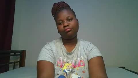 Snapshot of ceepretty25 chatting on June 2, 12:23 am ceepretty25 online show from June 2, 12:23 am