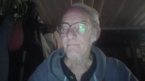 Chuck online show from October 31, 1:17 am