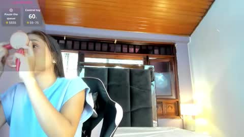 SARA  online show from February 17, 6:58 pm