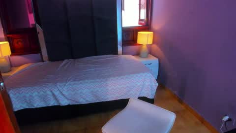 SARA  online show from April 8, 6:41 pm