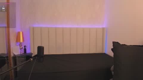 celeste_dalton online show from March 28, 12:16 pm