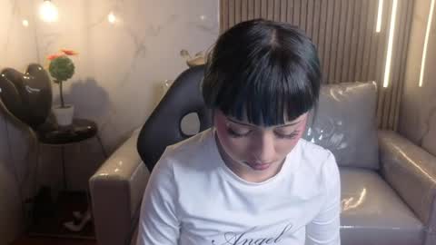 celeste_fioree online show from May 25, 8:04 pm