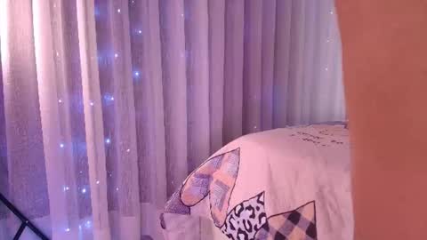 Snapshot of celeste_moonx chatting on June 24, 11:53 am Celeste online show from June 24, 11:53 am