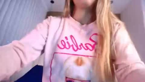 Snapshot of celeste_moonx chatting on July 25, 11:52 am Celeste online show from July 25, 11:52 am