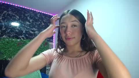 Snapshot of celeste_polis chatting on October 15, 8:09 pm celeste_polis online show from October 15, 8:09 pm