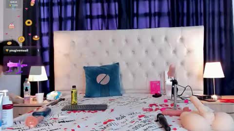 CELESTE MIRANDA online show from November 19, 12:27 pm