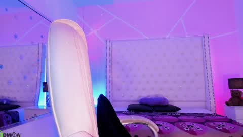 Celeste Wayne online show from December 23, 11:28 pm