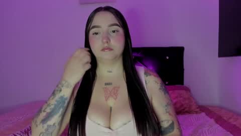Celeste Y Pipe online show from June 9, 3:29 am