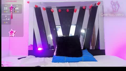 Mariana online show from March 18, 5:27 pm