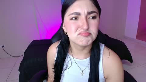 Snapshot of celesteeeuph chatting on December 3, 8:07 pm celesteeeuph online show from December 3, 8:07 pm