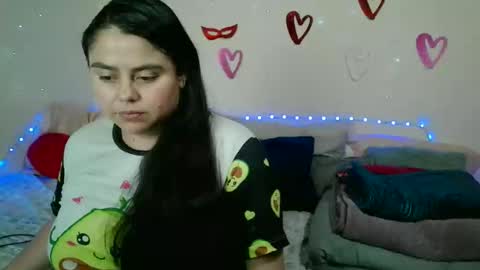 Snapshot of celestehot222 chatting on November 13, 5:06 am celestehot222 online show from November 13, 5:06 am