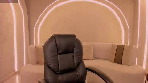 Celeste Moon online show from April 23, 2:13 am