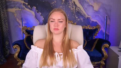 Snapshot of celestenoirr chatting on September 24, 6:39 am celestenoirr online show from September 24, 6:39 am