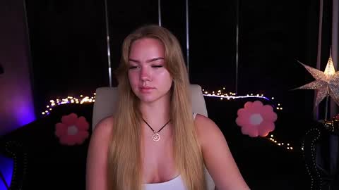 celestenoirr online show from May 11, 6:41 am