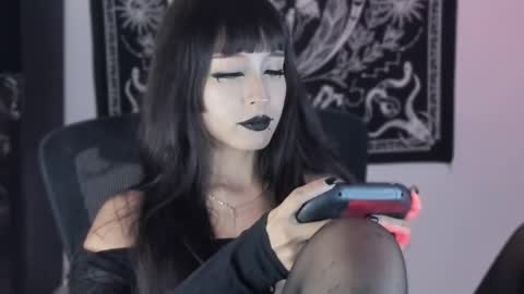   online show from May 27, 2:52 am