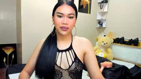 celestinaxisabella online show from April 19, 12:54 am