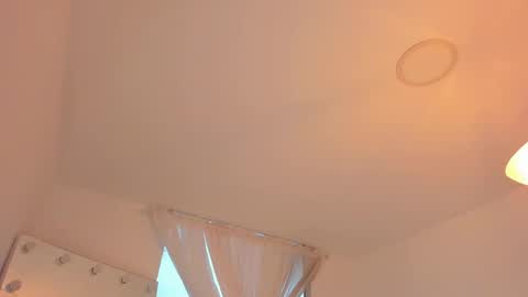 Ari online show from September 12, 8:42 pm