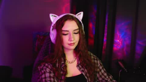 celia_sensual_ online show from April 20, 7:15 pm