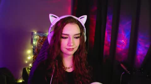 celia_sensual_ online show from April 21, 7:50 pm