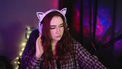 celia_sensual_ online show from May 3, 8:37 pm