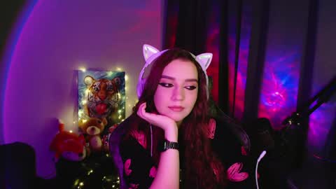 celia_sensual_ online show from June 4, 7:53 pm