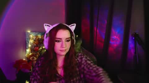 celia_sensual_ online show from June 30, 8:43 pm