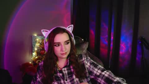 celia_sensual_ online show from July 1, 9:47 pm