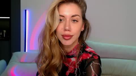 Celin online show from December 3, 9:56 pm