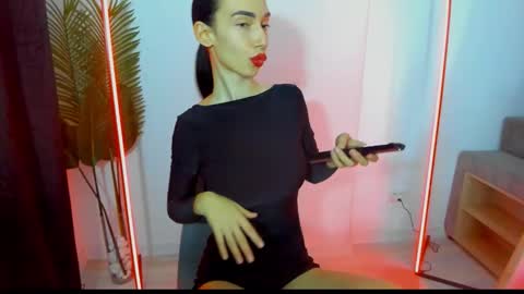 Snapshot of celine_roxelle chatting on October 21, 6:08 pm Celine Roxelle online show from October 21, 6:08 pm