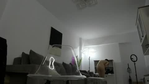 Celine Roxelle online show from May 16, 8:18 pm