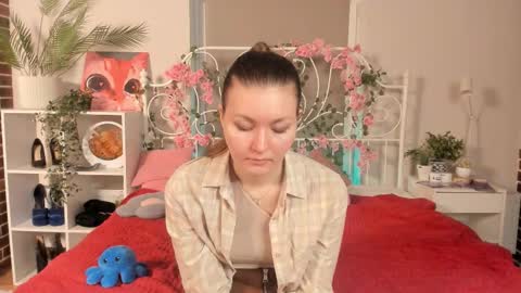 Nina online show from February 25, 8:29 pm