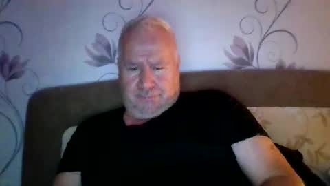 Snapshot of celli68 chatting on January 19, 5:18 pm celli68 online show from January 19, 5:18 pm