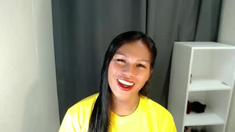 Snapshot of cellin_fuckdoll chatting on May 20, 1:01 am cellin online show from May 20, 1:01 am