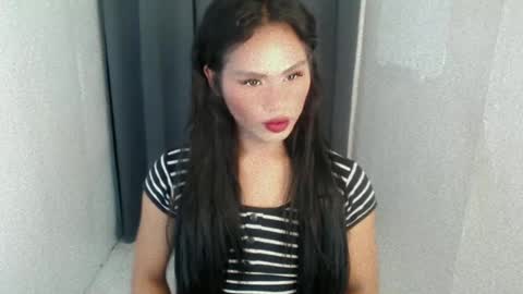 Snapshot of cellin_fuckdoll chatting on June 12, 5:39 am cellin online show from June 12, 5:39 am