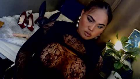 cellinekittcumerr online show from November 8, 3:23 pm